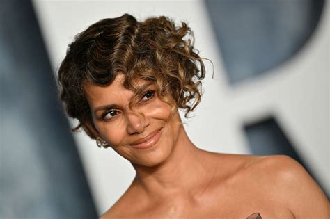 halle barry nude|Halle Berry, 56, strips completely NUDE as fans rush to。